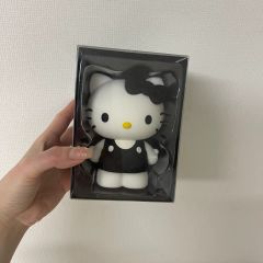 限定品 ローリーズファーム HELLO KITTY キルティングフィギュア 2点