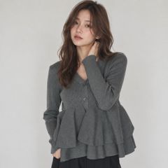 デニムペプラムバックZIPトップス + カーヴィースリットデニムパンツ