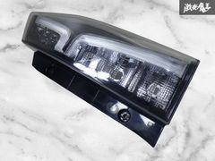 破損なし】いすゞ純正 NPR85 NLR85 NHR85 85 エルフ テールライト