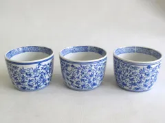 【224029】 花唐草文 蕎麦猪口 染付　3客 古伊万里