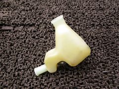 クーラーリキッドタンク 95330-72B11 No.8312 - メルカリ