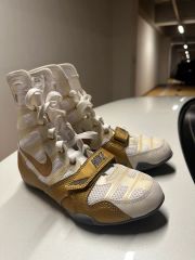 ボクシングシューズ マニー・パッキャオのシグネチャー モデル - メルカリ