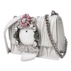 【新品】●訳あり / Aタイプ● ミュウミュウ バッグ ショルダーバッグ MIU MIU マトラッセ レザー ジュエルバックル チェーンショルダー 斜め掛け 5BD084 MATELASSE' BIANCO (オフホワイト系) アウトレット レディース