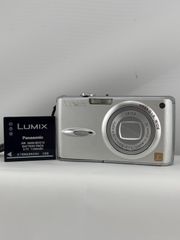 1982【動作確認済み】 CASIO EXILIM EX-Z75 シルバー カシオ