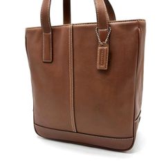 良品 COACH コーチ レザー トートバッグ ブラウン 茶色 本革 ハンドバッグ スクエア 縦型 シンプル ステッチ ロゴチャーム 肩掛け 通勤 通学 ビジネス カジュアル レディース メンズ ユニセックス