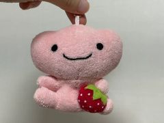 レア！新品 いちごのせこげぱん いちごパン ぬいぐるみ キーホルダー