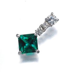 クレサンベール ペンダントトップ 再結晶エメラルド 0.65ct ダイヤ ダイヤモンド 0.15ct K18WG #201807