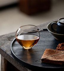 新品未使用 ガラス製 公道杯 茶海（鳥の口さき）CJ521
