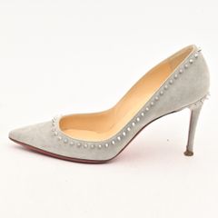 CHRISTIAN LOUBOUTIN(クリスチャンルブタン) パンプス 36 レディース - ライトグレー スタッズ/アウトソール張替済