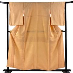 【美品】 色無地 身丈155cm 裄丈63cm S 袷 バチ衿 地紋 オレンジ 正絹 優品 一つ紋 【中古】