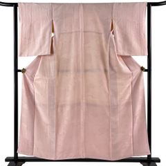 色無地 身丈155.5cm 裄丈63cm S 袷 バチ衿 地紋 ピンク 正絹 優品 一つ紋 【中古】
