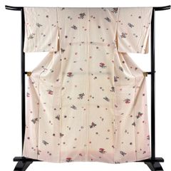 小紋 身丈160cm 裄丈64.5cm M 袷 草花 花 ピンクベージュ 正絹 優品 【中古】