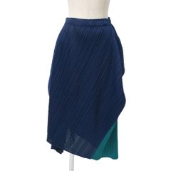 □美品□ISSEY MIYAKE イッセイミヤケ 3Dスチームストレッチ スカート