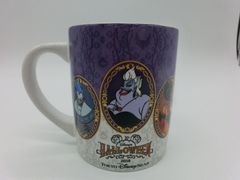 【TAKA171-23】◇東京ディズニーシー　ディズニー・ハロウィーン　限定陶器製マグカップ　ディズニーヴィランズデザイン　スーベニアカップ　高さ約8.3cm×口径約7cm