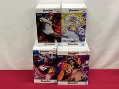 カメ】【未開封】 ワンピース Grandista 四皇 ルフィ/シャンクス