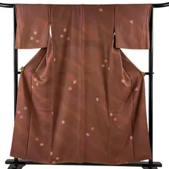 【美品】 小紋 身丈155cm 裄丈65.5cm M 袷 地紋 花 ぼかし 薄小豆 正絹 秀品 【中古】