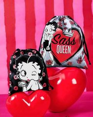 Betty Boop　ベティちゃん　巾着　2枚セット　リップ柄　薔薇柄　ベティブープ　サテン　巾着ポーチ　トラベルポーチ　旅行収納　可愛い　アメコミ　キャラクター　レトロ　ギフト　プレゼント　海外製品