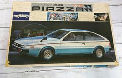 カーコレクション いすゞ ピアッツァ XE 1/20