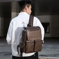 ★リュックサック　パソコンバッグ　メンズバッグ　大容量　PU レザーバッグ ビジネス ポケット多数  通勤通学 防撥水　クッション材入り