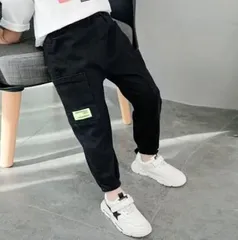 キッズカーゴパンツ(ブラック/120サイズ/130サイズ/140サイズ/150サイズ/160サイズ）ボトムスズボンこども子供男の子男児女児子供服