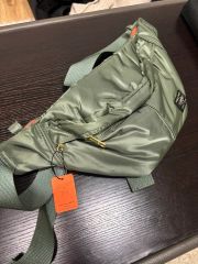 トポロジー×Universal Works Puffer Strapカーキ - メルカリ