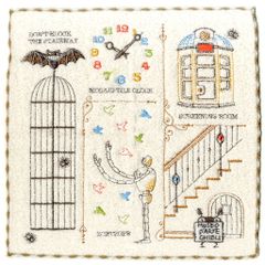 Ghibli Museum Limited Edition Mini Towel: Museo Bugs and Crawling Through - Castle in the Sky Laputa, Robot Soldier