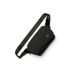 【新品】 [Bellroy] Classic Sling 5L ミニマルボディバッグ - Black 1