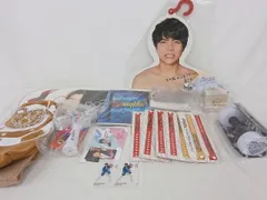 中古品 WEST. 重岡大毅 フォトハンガー うちわ パンフレット ペンライト ショッピングバッグ 等 グッズセット