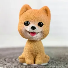 車の飾り車の装飾かわいい漫画の犬アクションフィギュア女の子のギフトオートインテリアダッシュボードアクセサリーのための置物