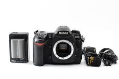 ☆良品☆ 《ショット数 11638回》 ニコン NIKON D3100 + AF-S DX