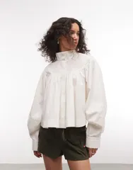 エイソス レディース トップス シャツ クロップド ASOS DESIGN zip front volume cropped shacket Winter White ホワイト