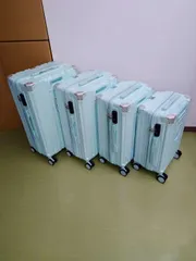 【アウトレット】 パステルブルー　スーツケース 国際基準 TSAロック ドリンクホルダー USBポート フロントフック S M L XL サイズ 機内持ち込み キャリー ケース 旅行 バッグ