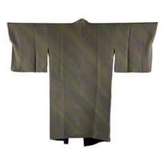 道中着 身丈106cm 裄丈66.5cm M 斉藤三才 和装コート 落款 斜縞 ぼかし 灰緑 正絹 名品 【中古】