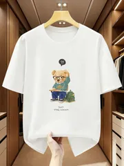 【送料無料】メガネの通学くまプリントTシャツ Just stay curiousのメッセージ入り くま好き必見！さりげない学院風レトロ感がおしゃれ 普段使いから通学まで万能 ホワイト・ブラック全2色 新品 男女兼用 メンズ&レディース