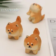 オブジェ 置物 柴犬 イヌ いぬ 可愛い ミニサイズ インテリア リビング ダイニング 玄関 寝室 装飾 オーナメント 木製 手彫り風 プレゼント ギフト オシャレ 棚装飾 癒しグッズ ホームデコレーション
