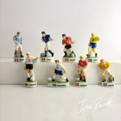 サッカー 各国代表フェーブ① ヨーロッパのフェーブ　フェーヴ　フランス製　ミニチュア　陶器　雑貨