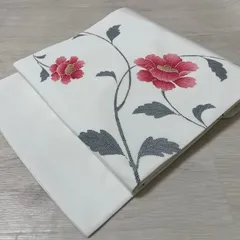 名古屋帯 塩瀬 可愛い花模様 九寸 正絹 着物 X-9679