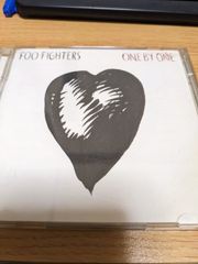 3008=37  Foo Fighters フー・ファイターズ One By One CD DVD 2枚組