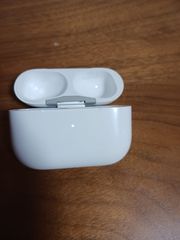 正規品）Apple AirPods 4世代 片耳 R片方 右耳 ノイズキャンセリング