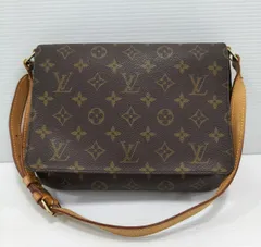 LOUIS VUITTON 型番：M51257 ミュゼットタンゴ