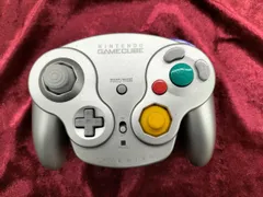 NINTENDO 型番：DOL-004/005 ワイヤレスGCコントローラ
