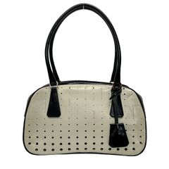 PRADA(プラダ) ボストンバッグ - 白×黒 パンチング/本体ロックなし レザー