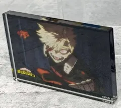 【中古】アクリルスタンド・アクリルパネル 爆豪勝己(右手を振りかぶる) 「僕のヒーローアカデミア トレーディング場面写アクリルブロック～爆豪ver.～vol.2」