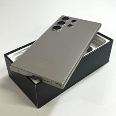 ジャンク】iPad A16 第11世代 256GB セルラー - メルカリ