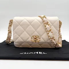 【期間限定】極美品✨CHANEL シャネル ショルダーバッグ シャネル19 ラムスキン ミニマトラッセ ホワイト チェーンショルダー