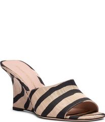 スチュアート ワイツマン レディース シューズ サンダル プリント Stuart Weitzman Vinnie 85 Zebra Print Moire Wedge Square Toe Dress