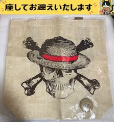 ドクロ柄　ワンピースドームツアー　トートバッグ　&　缶バッジ　f❌ちとやすばんらい❌　ONE PIECE
