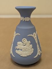 wedgwood（ウェッジウッド）ブルージャスパーウェア  一輪挿し　アンティーク