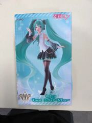 TAITO 初音 ミク フィギュア NT バージョン
