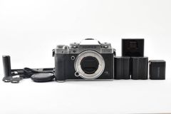 ★極上品★ 《シャッター数 117回》FUJIFILM フジフィルム X-T4 ボディ ミラーレス一眼 #K1172